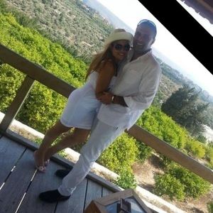 Meet your Posher, Maya